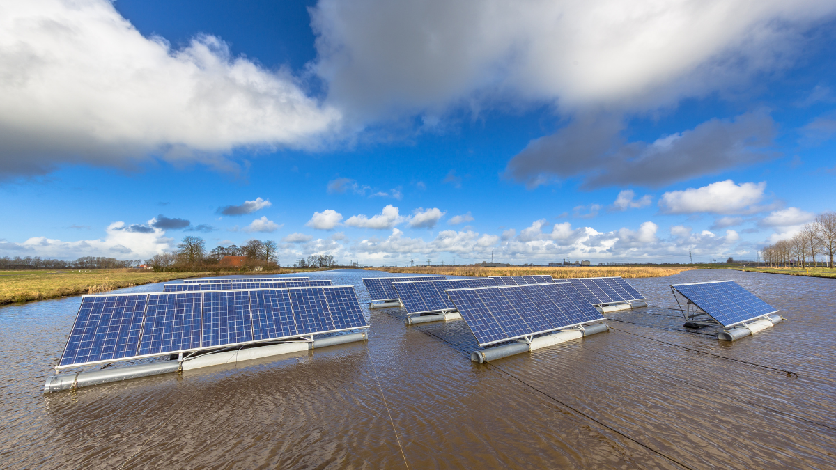 Cochin Port Invites Bids For 1.5 MW Floating Solar Project Under RESCO ...
